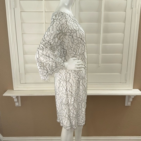 Eliza J Lace Bell Sleeve Shift Dress - Picture 5 of 13